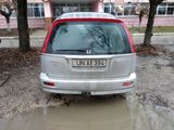 Honda Stream foto 2