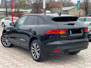 Jaguar F-PACE foto 3