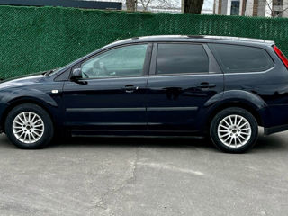 Ford Focus foto 4