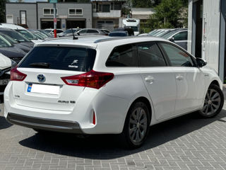 Toyota Auris foto 4