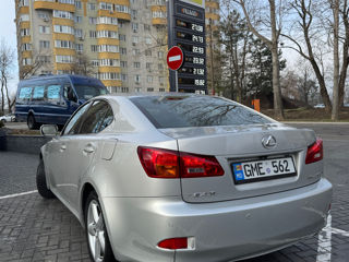 Lexus IS Series foto 2