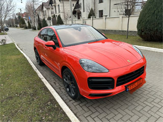 Porsche Cayenne Coupe foto 2