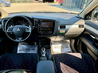 Mitsubishi Outlander foto 9