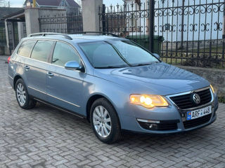 Volkswagen Passat foto 3