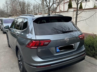 Volkswagen Tiguan foto 3