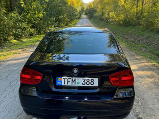 BMW 3 Series foto 3