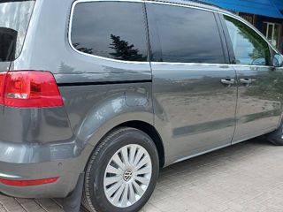 Volkswagen Sharan foto 2