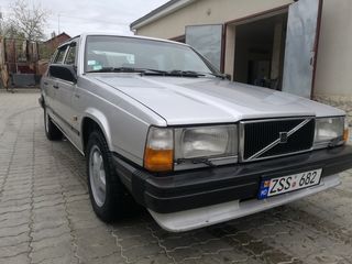 Volvo 700 Series foto 1