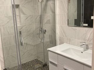 Apartament cu 2 camere, 77 m², Buiucani, Chișinău foto 5