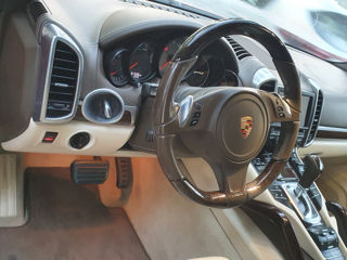 Porsche Cayenne foto 7