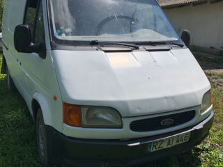 Ford transit foto 2