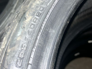 Vind anvelope noi noute Goodyear  255/40 R20  de iarna