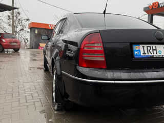 Skoda Superb foto 4