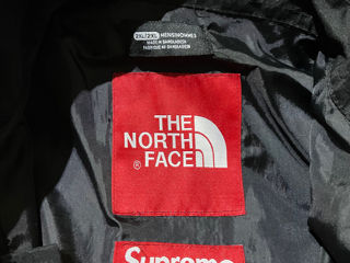 The North Face x Supreme foto 5