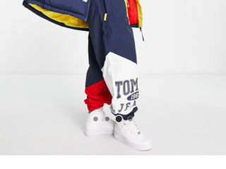 Зимняя куртка Tommy Jeans foto 1