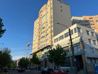 Apartament cu 3 camere, 129 m², Centru, Chișinău