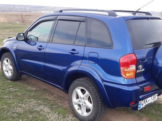 Toyota Rav 4 foto 3