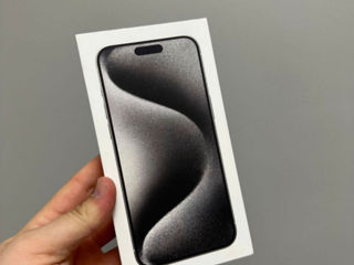 Vind iPhone 15 Pro Max 256Gb White Titanium , Sigilat , Nou
