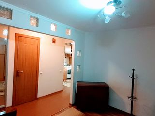 Apartament cu două odăi pentru familie tînără în Ialoveni str. Chilia. 21 500 euro. foto 3