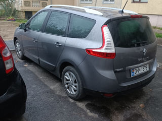 Renault Grand Scenic foto 3