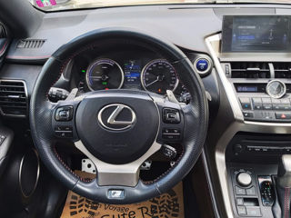 Lexus NX Series foto 15