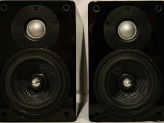 Beautiful In Piano Black Lacquer Cambridge Audio Sirocco Ultima SL20 (UPGRATED) foto 1