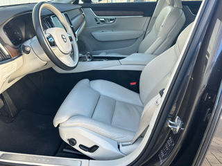 Volvo V90 Cross Country foto 6