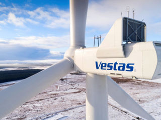 Промышленные ветрогенераторы Vestas foto 2