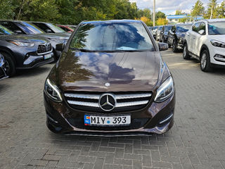 Mercedes B-Class foto 4