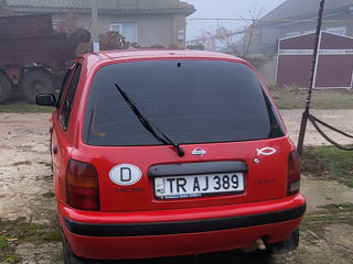 Nissan Micra foto 2