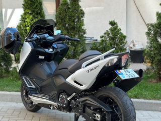 Yamaha T max 530 foto 2