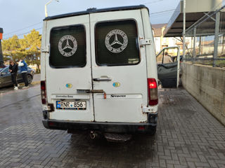 Mercedes Sprinter foto 2