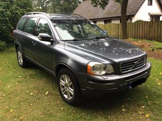 Volvo XC90 foto 1