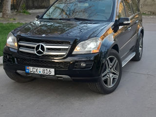 Mercedes GL-Class