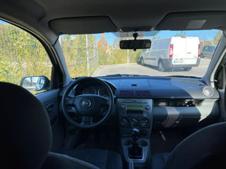 Mazda 2 foto 7