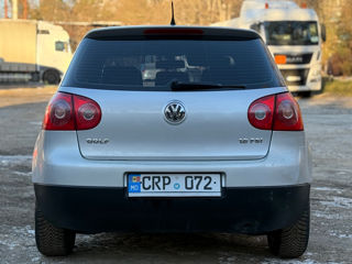 Volkswagen Golf foto 5