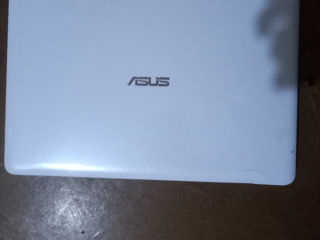 Laptop  Asus foto 4