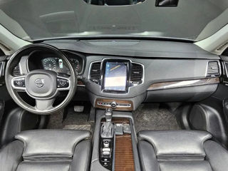 Volvo XC90 foto 7