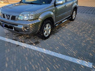 Nissan X-Trail foto 4