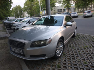 Volvo S80 foto 2