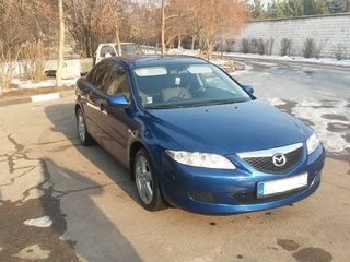 Mazda 6 foto 2