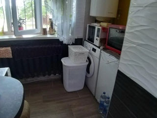 Apartament cu 2 camere, 51 m², Periferie, Fălești foto 1