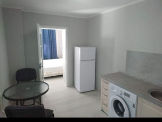 Apartament cu 2 camere, 55 m², Botanica, Chișinău foto 2