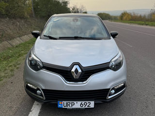 Renault Captur foto 2