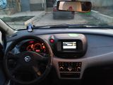 Nissan Almera Tino foto 6