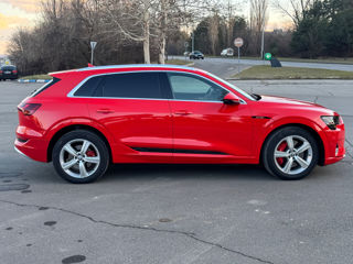 Audi E-tron Sportback foto 5