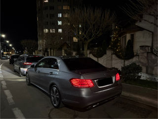 Mercedes E-Class foto 14