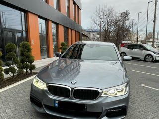 BMW 5 Series foto 3