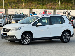 Peugeot 2008 фото 2