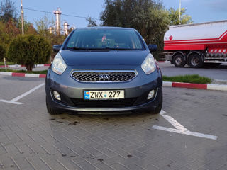 KIA Venga foto 2